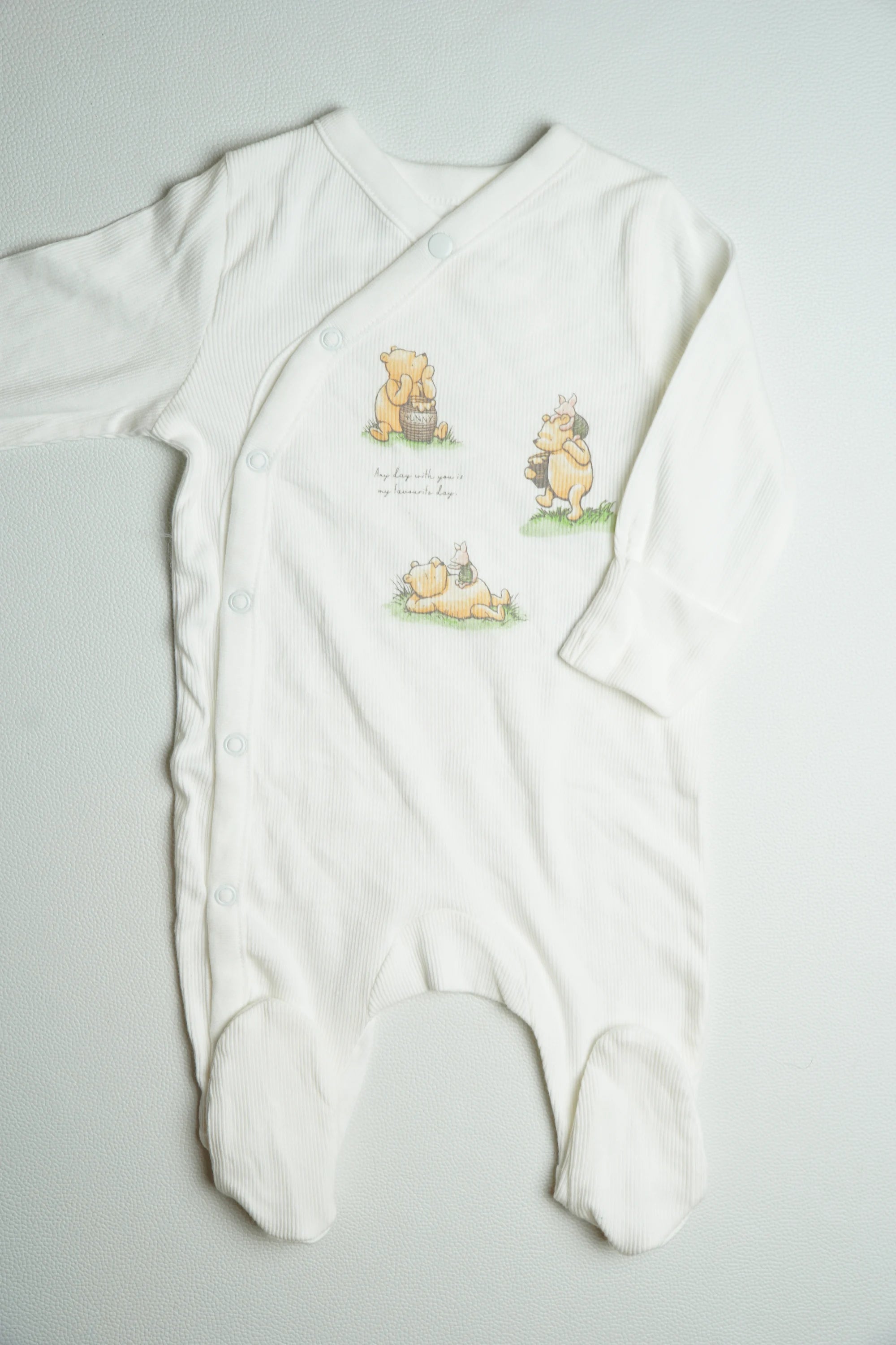Pooh White Ribbed | Jumpsuit | A000030