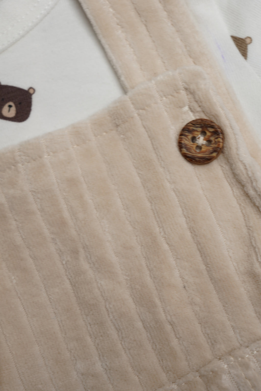 Dungaree Velvet light beige