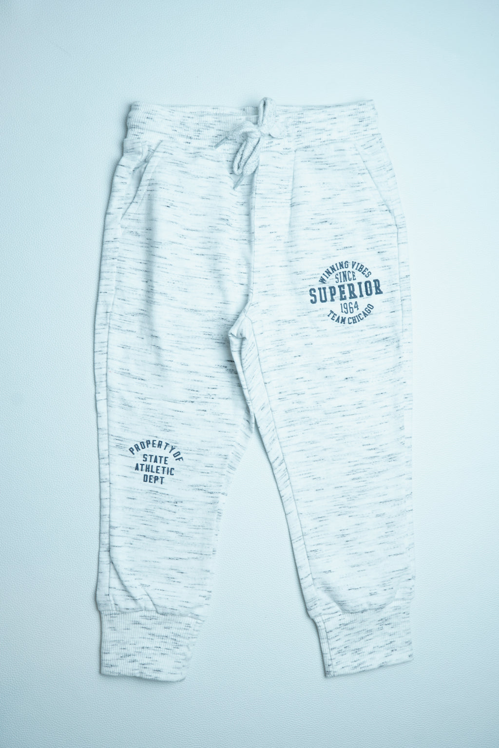 Off White Superior