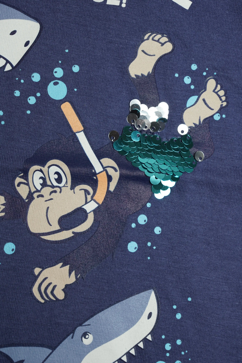 SEQUIN SHARK | T-SHIRT