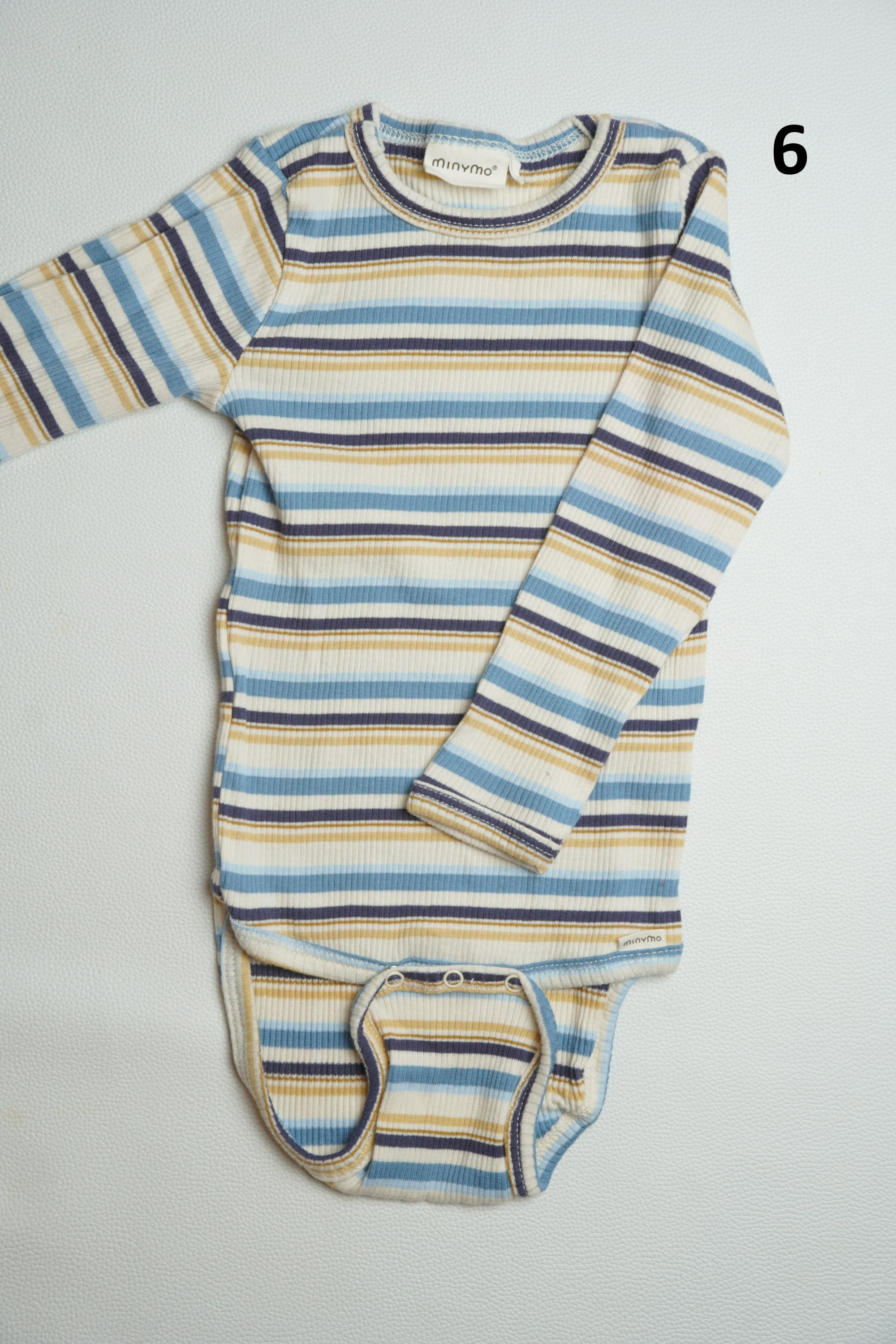 6-9 Months | Full Sleeve Onesie 2